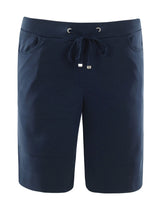 Navyblaue bermuda interlock stay fresh® shorts mit elastischem bund und zwei seitentaschen für komfort und frische
