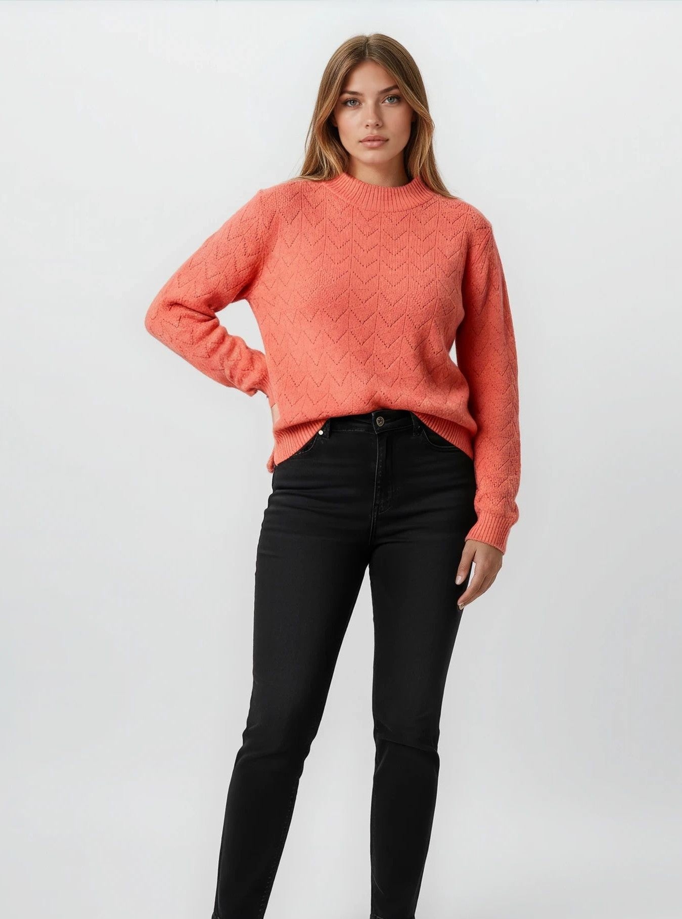 Pullover mit kleinem V-Ausschnitt