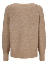 Hellrosa Pullover mit geripptem Strick und Lochmuster-Details an den Schultern.