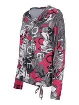 Rosa und grauer Tie-Dye Langarmshirt mit ’love’-Textdesign.