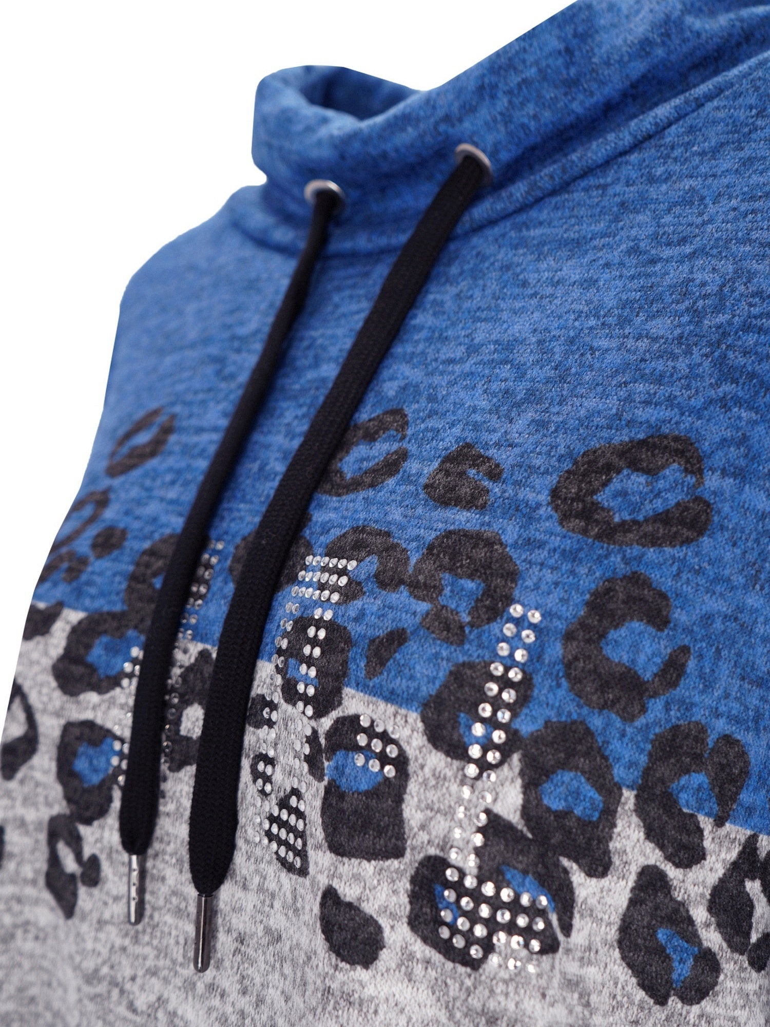 Blauer und grauer Leopardendruck-Hoodie mit Strass-Applikationen.