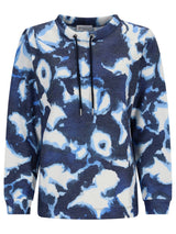 Blau-weißer Tie-Dye-Hoodie mit Kordelzugkapuze, aus weichem Baumwollstoff.