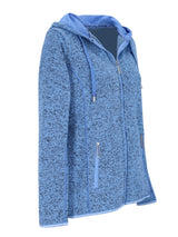 Blaue gesprenkelte Fleecejacke mit Kapuze und Reißverschluss, wahrscheinlich von der Marke Columbia.