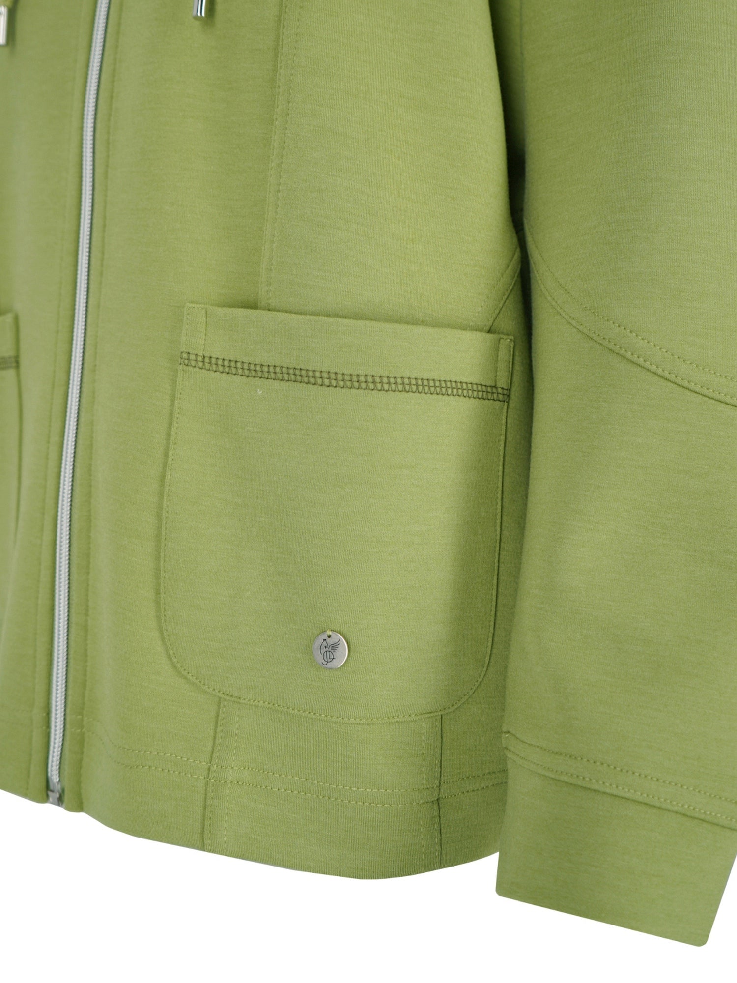 Olivgrüner Utility-Jacke mit Reißverschluss- und Knopfakzenten.