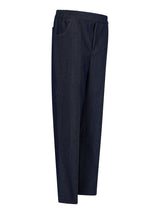 Marineblaue Anzughosen mit Bügelfalten und Taschen, wahrscheinlich aus Baumwolle oder Polyester-Mischung gefertigt.