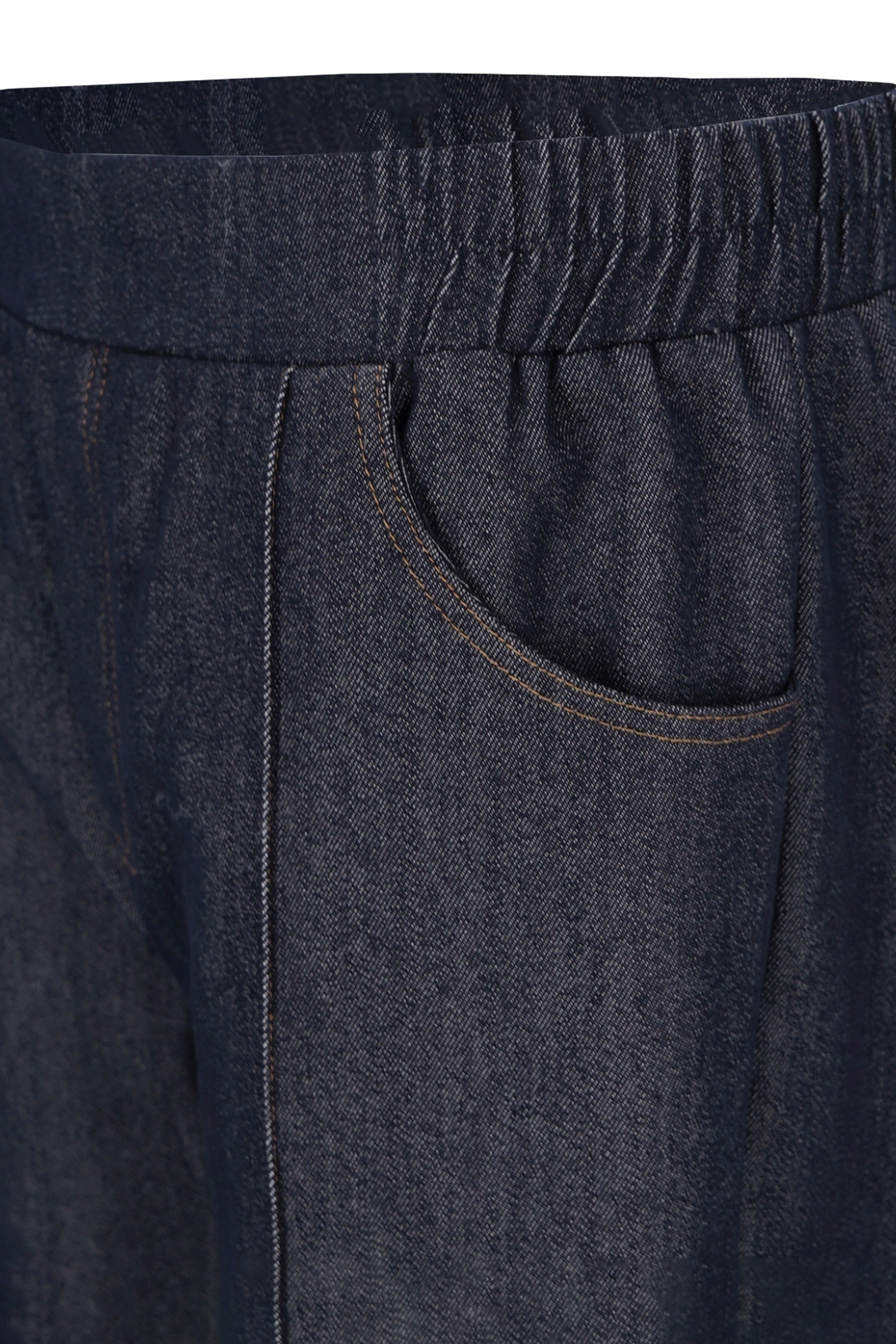 Jeans gerades Bein
