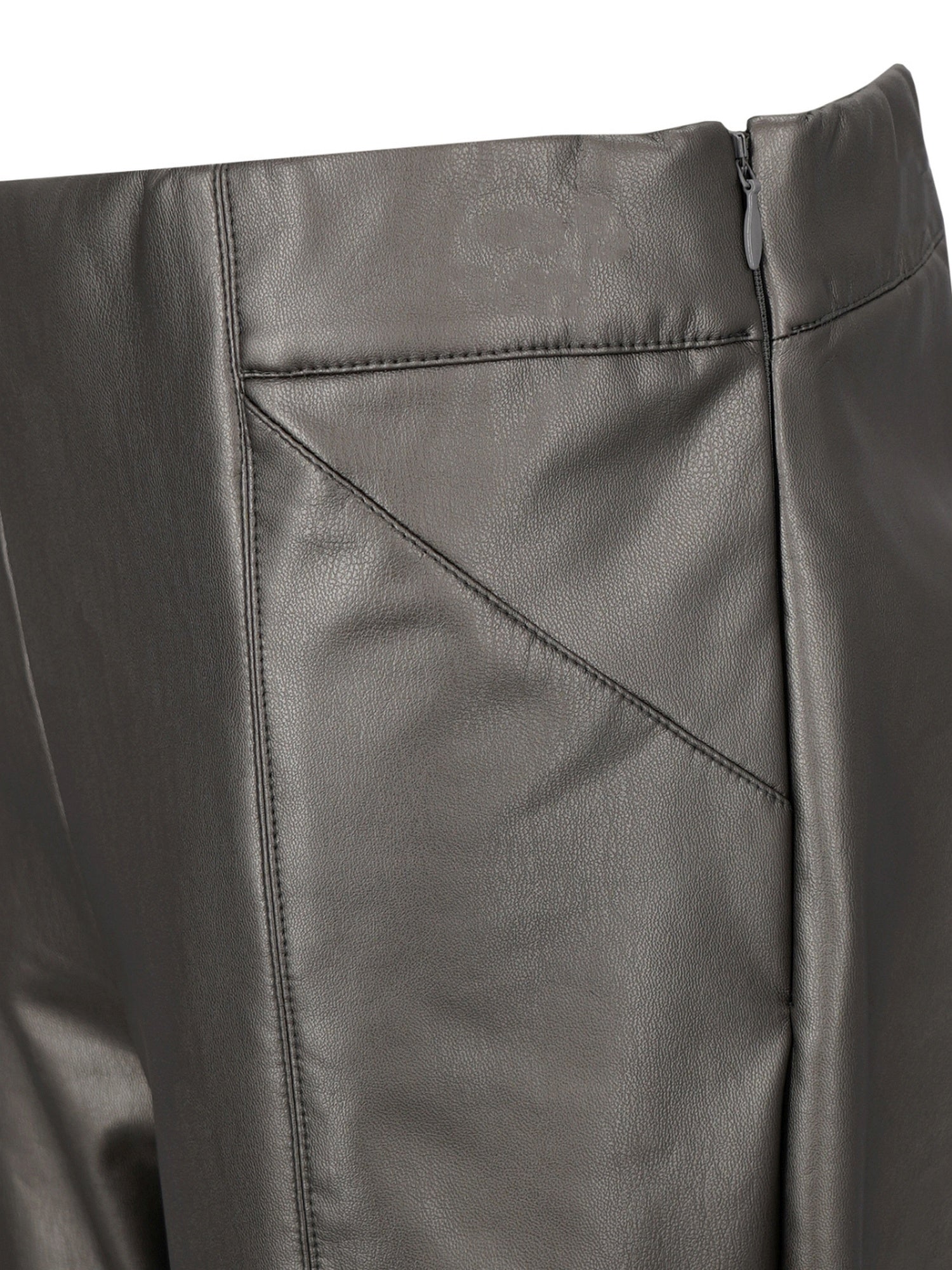 Graue Ledersattelbreeches mit Kreuzstich-Design und Reißverschluss-Detail.