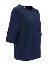 Marineblaues Sweatshirt 1/2 Arm mit dezentem Stickmuster Floral vorne