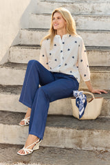 Bluse mit Stickerei