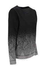 Schwarzer strickshirt soft touch pullover mit verlaufendem chevronmuster in weiß und silber am saum