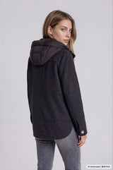 Jacke mit Kapuze