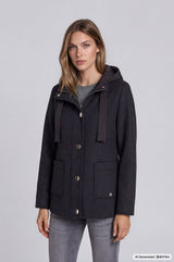 Jacke mit Kapuze