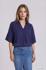 Navy blaue kurzarm bluse v-neck mit kragen und v ausschnitt für elegante gelegenheiten
