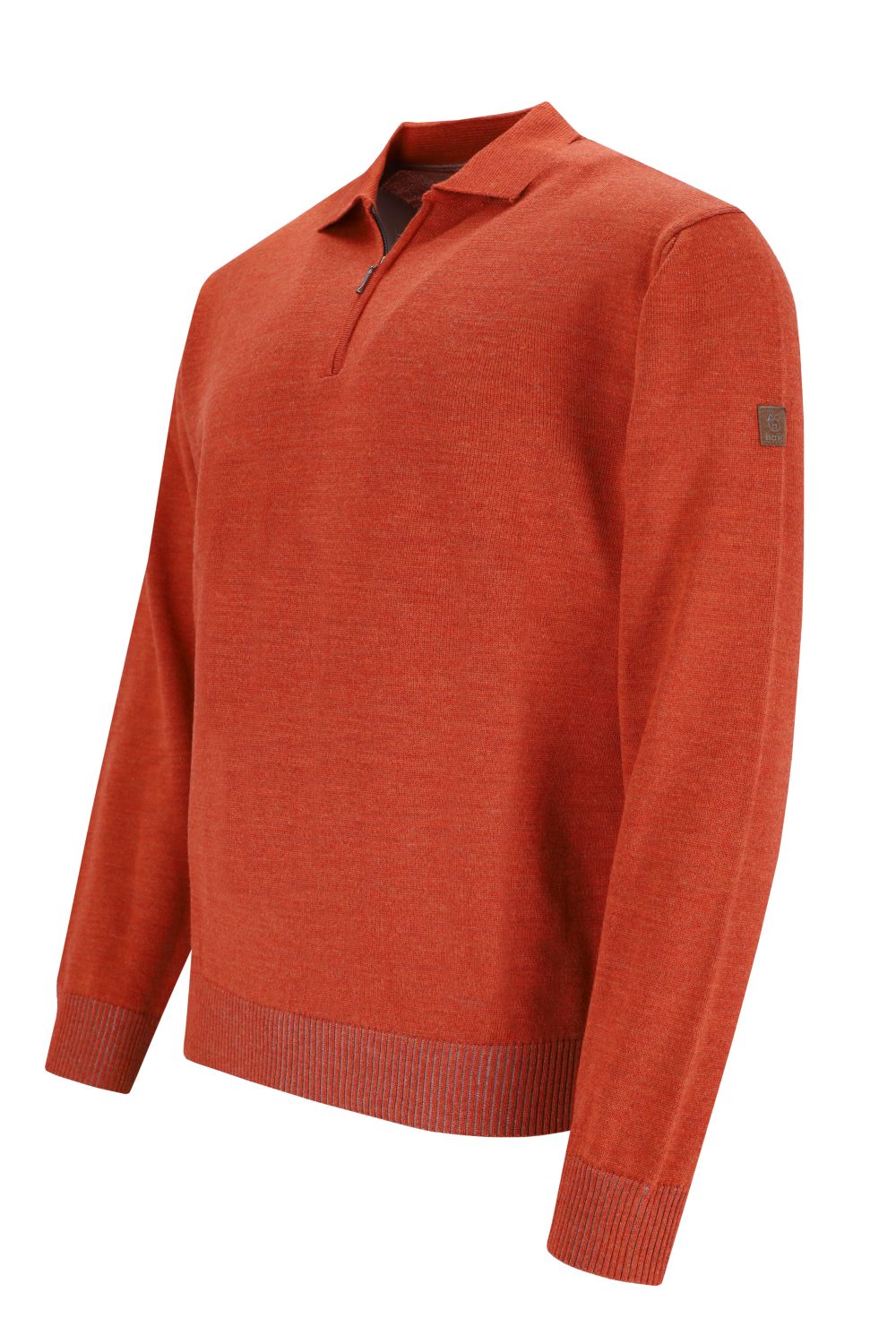 Orangefarbener Strick-Polopullover mit langen Ärmeln.