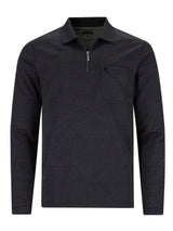 Schwarzes und graues gemustertes Reißverschluss-Poloshirt mit Logo auf der Brust.