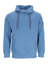 Hellblaue Kapuzenjacke mit verdrehten Kordeln und Patch am Ärmel.