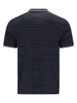 Dunkelblaues Poloshirt in Popcorn-Struktur mit weißem Kragen- und Bündchenbesatz