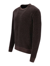 Dunkelbrauner chenille-pullover in zweitonjacquard mit strukturierter strickoptik und geripptem rundhalsausschnitt