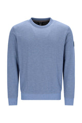 Pikee-sweatshirt in zweiton mit rundhals aus leicht strukturiertem hellblauem strick mit dezentem muster und gerippten bündchen