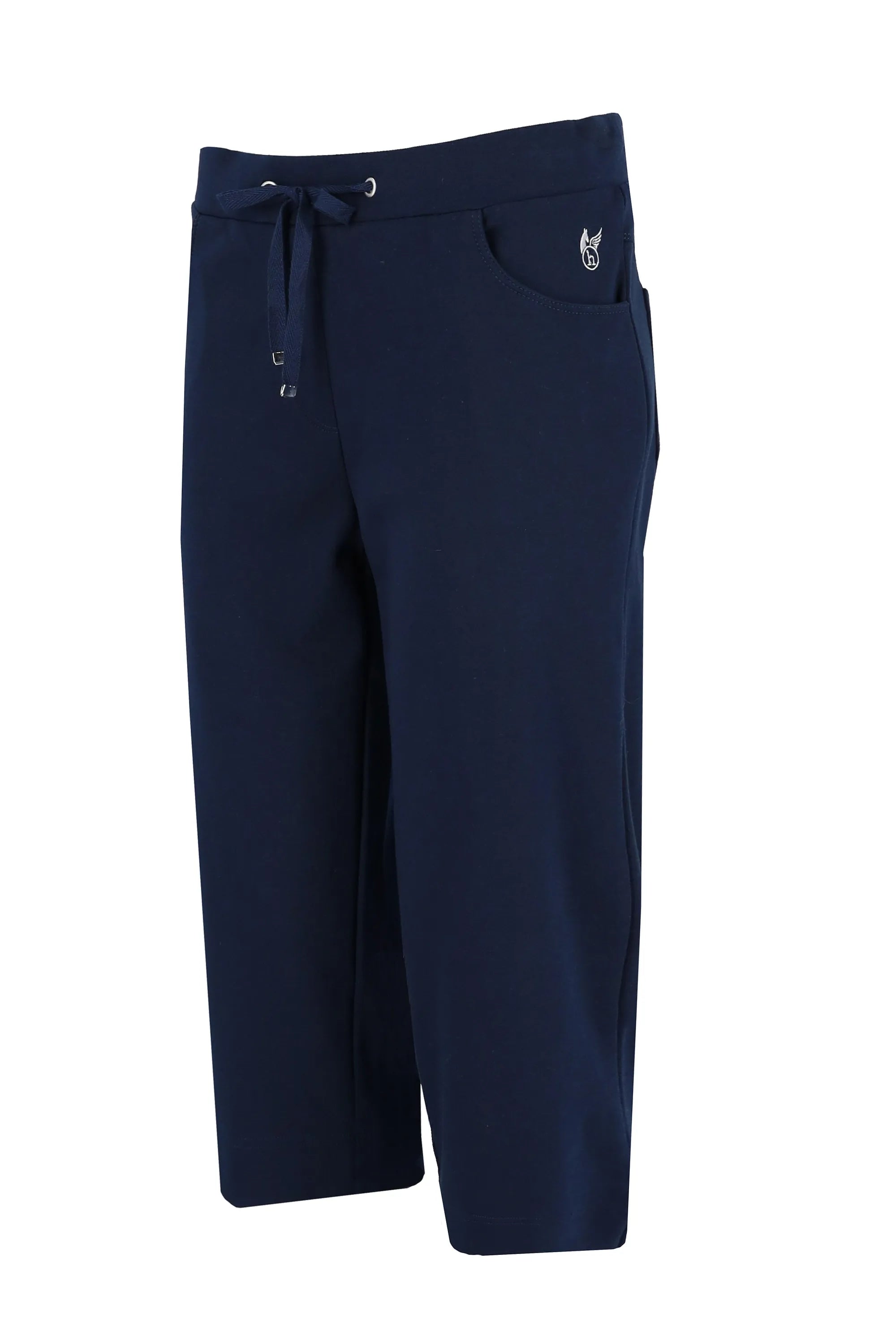 Marineblaue Hose mit Kordelzug, Seitentaschen und kleinem Logo auf dem linken Bein.