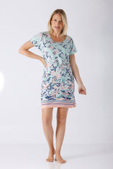 Damen Sleepshirt Premium aus Baumwolle/TENCEL™ Modal in hellblau mit Blumenmuster