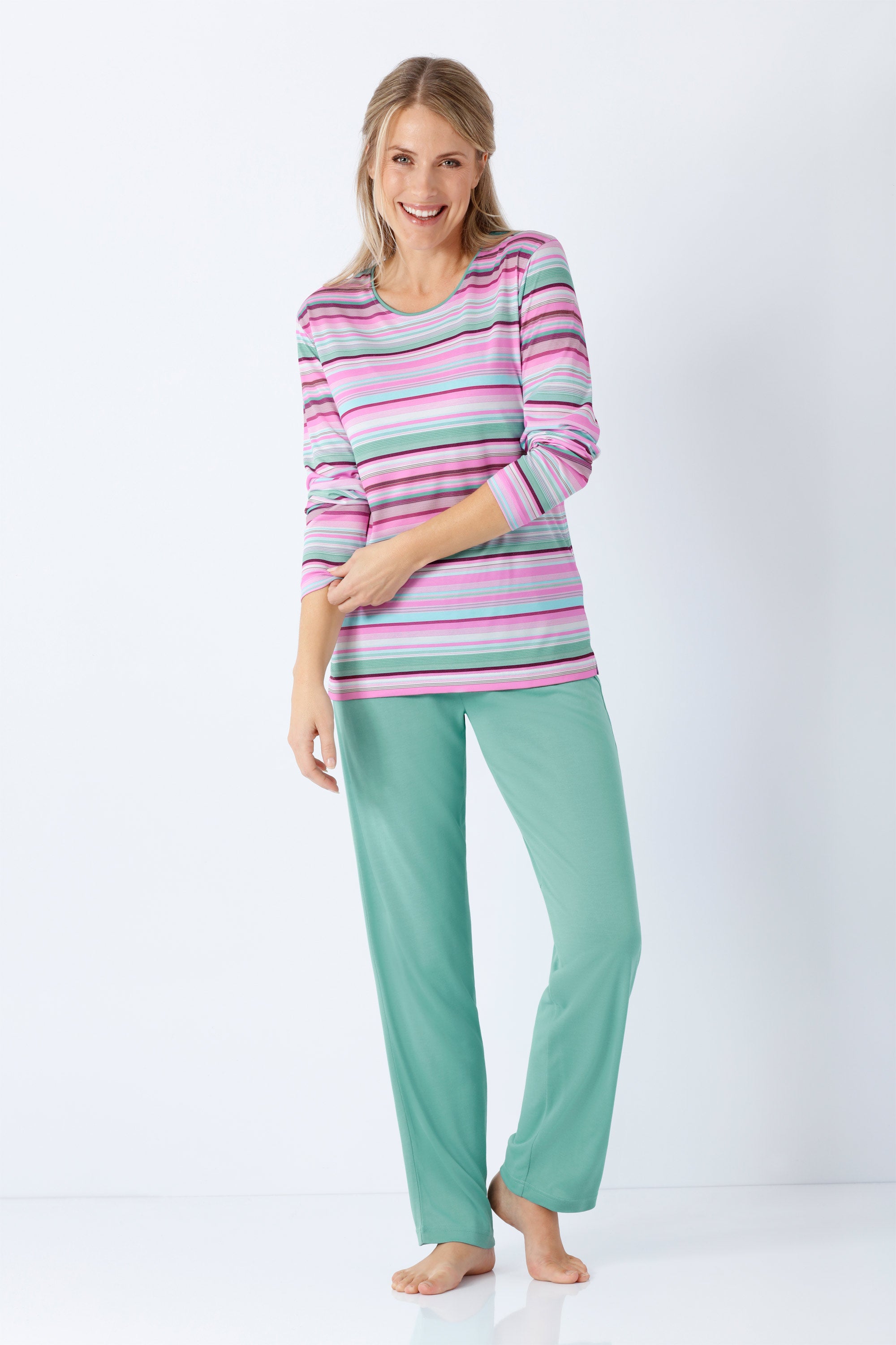 Damen schlafanzug Klima-Soft mit langärmeligem gestreiftem Oberteil in rosa, lavendel und mint sowie einfarbigen teal hosen