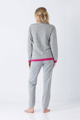 Damen schlafanzug mit bündchen klima-light® langärmeliges oberteil grau weiß gestreift mit rosa saum und manschetten