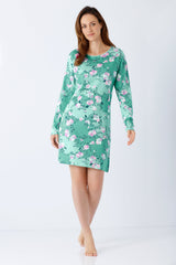 Damen sleepshirt 95 cm in minzgrün mit floralem muster aus premium baumwolle und tencel modal langärmelig