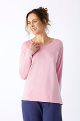 Damen shirt mio x mia in softem rosa mit langarm, lockerem sitz und rundhalsausschnitt aus premium cotton tencel modal