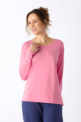 Damen shirt mio x mia aus premium cotton tencel modal in softem rosa mit langärmeln und rundhals relaxed fit