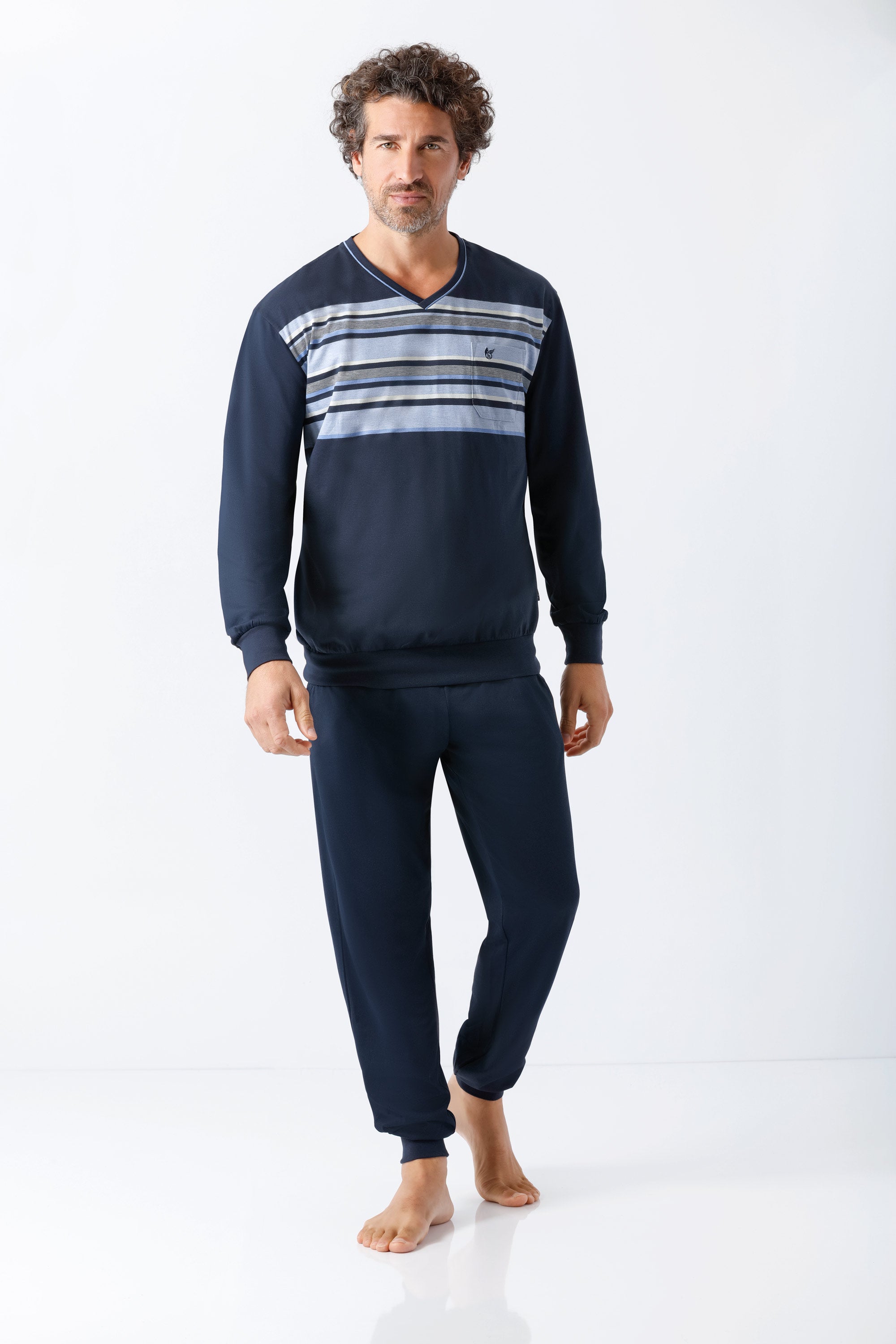 Nos Herren Schlafanzug mit bündchen klima komfort navy blau mit horizontalen hellgrauen und weißen streifen