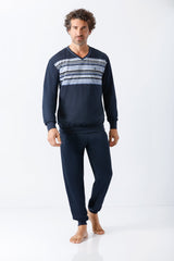 Nos Herren Schlafanzug mit bündchen klima komfort navy blau mit horizontalen hellgrauen und weißen streifen