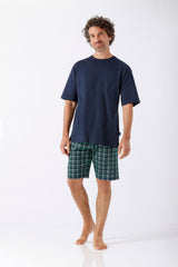 Herren Schlafanzug Shorty Bermuda Premium Cotton: marineblaues kurzärmeliges Oberteil mit Brusttasche