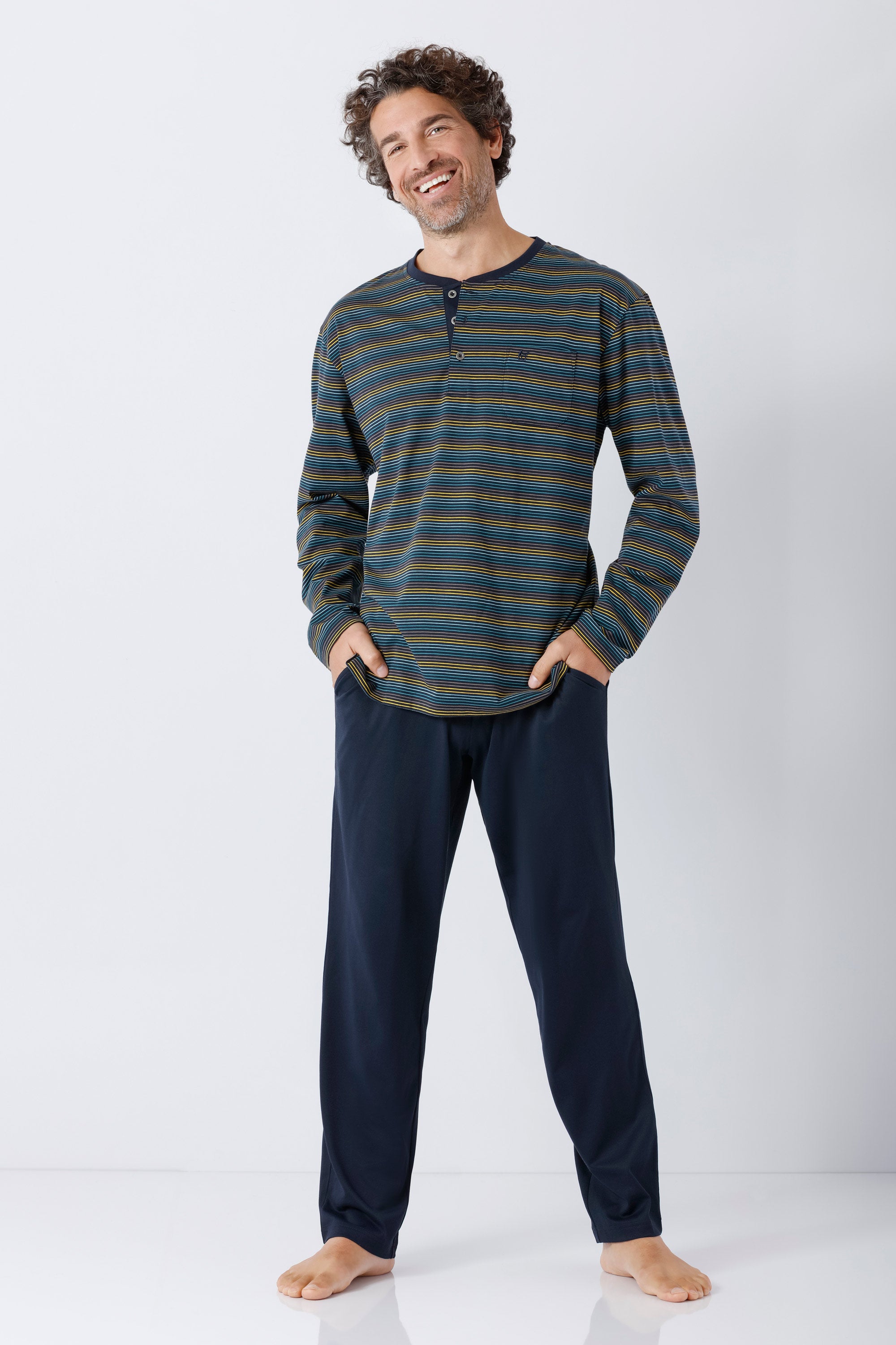 Herren Schlafanzug Klima Komfort® langärmeliges gestreiftes Pyjamaoberteil in Marine, Olivgrün und Senfton mit Knopfleiste