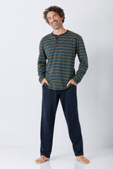 Herren Schlafanzug Klima Komfort® langärmeliges gestreiftes Pyjamaoberteil in Marine, Olivgrün und Senfton mit Knopfleiste