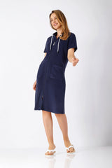 Navyblaues Damen-Kleid La vie en rose Frottee mit Kapuze, Reißverschluss, weißen Bändern und Taschen