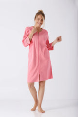 Damen Frottee-Freizeitmantel in Rosa mit Reißverschluss und Spitzendetails