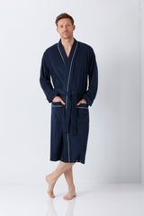 Navyblauer herren frottee mantel 125 cm mit weißer piping und passendem gürtel aus saugfähigem material