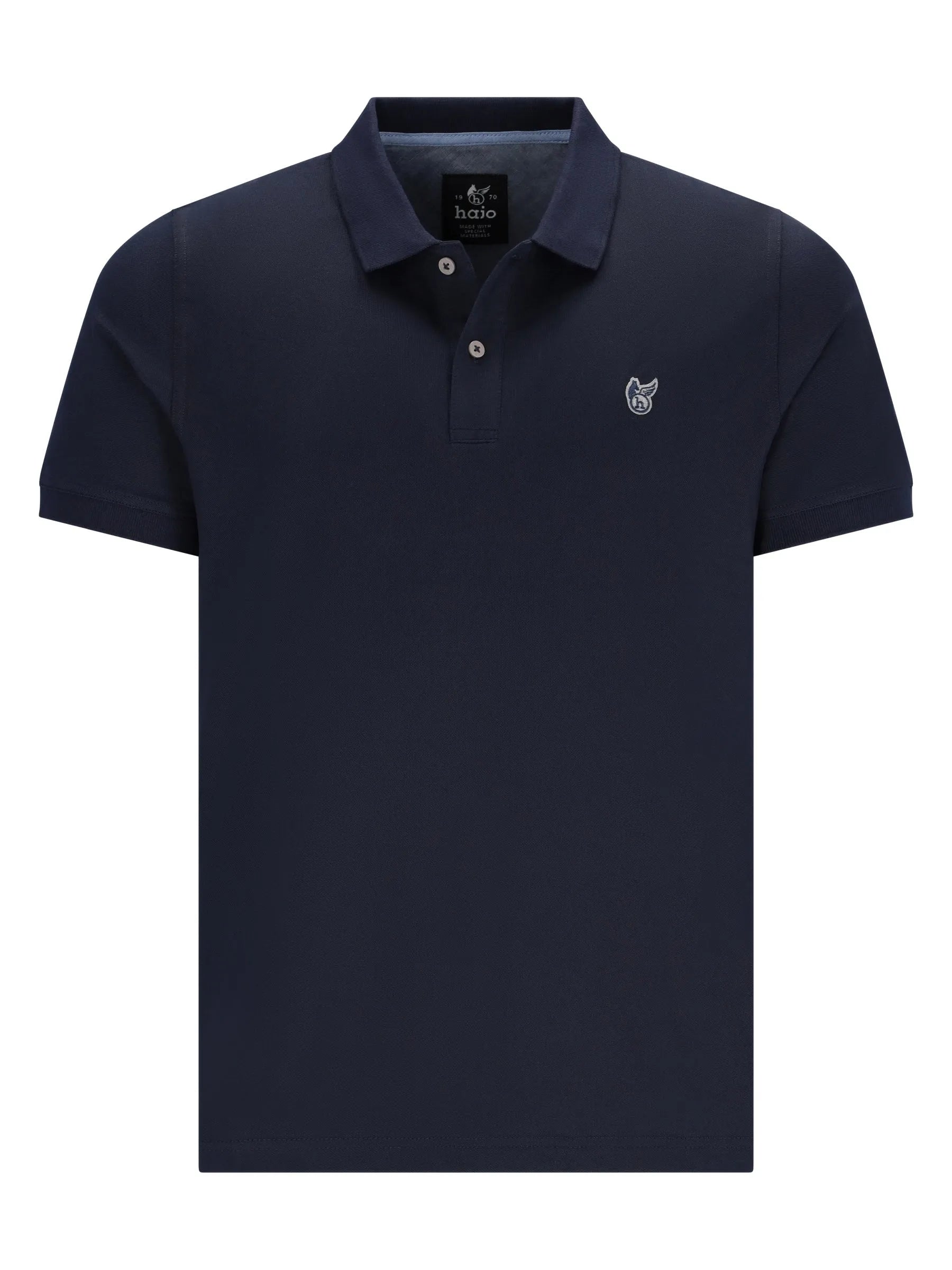 Dunkelmarineblaues basic piqué-poloshirt mit kurzem arm, dezentem logo auf der brust und markenetikett im kragen