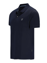Basic piqué-poloshirt navyblau mit kurzärmeln, dezent besticktem logo und hellgrauem kontrastkragenfutter
