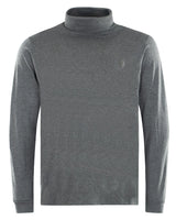 Grauer Rollkragenpullover mit langen Ärmeln.