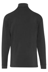Schwarzes Poloshirt mit langen Ärmeln und hohem Kragen.