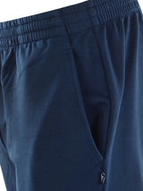 Navyblaue Basic sweathose mit elastischem bund und seitentaschen aus atmungsaktivem material für sportliche aktivitäten