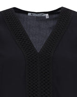 Bluse V-Neck mit Schmuckband - 19764-100-38 - Hajo Mode