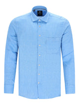 Hellblaues chambray-hemd aus leinen mit under button-down-kragen und subtilem strukturmuster von hajo mode