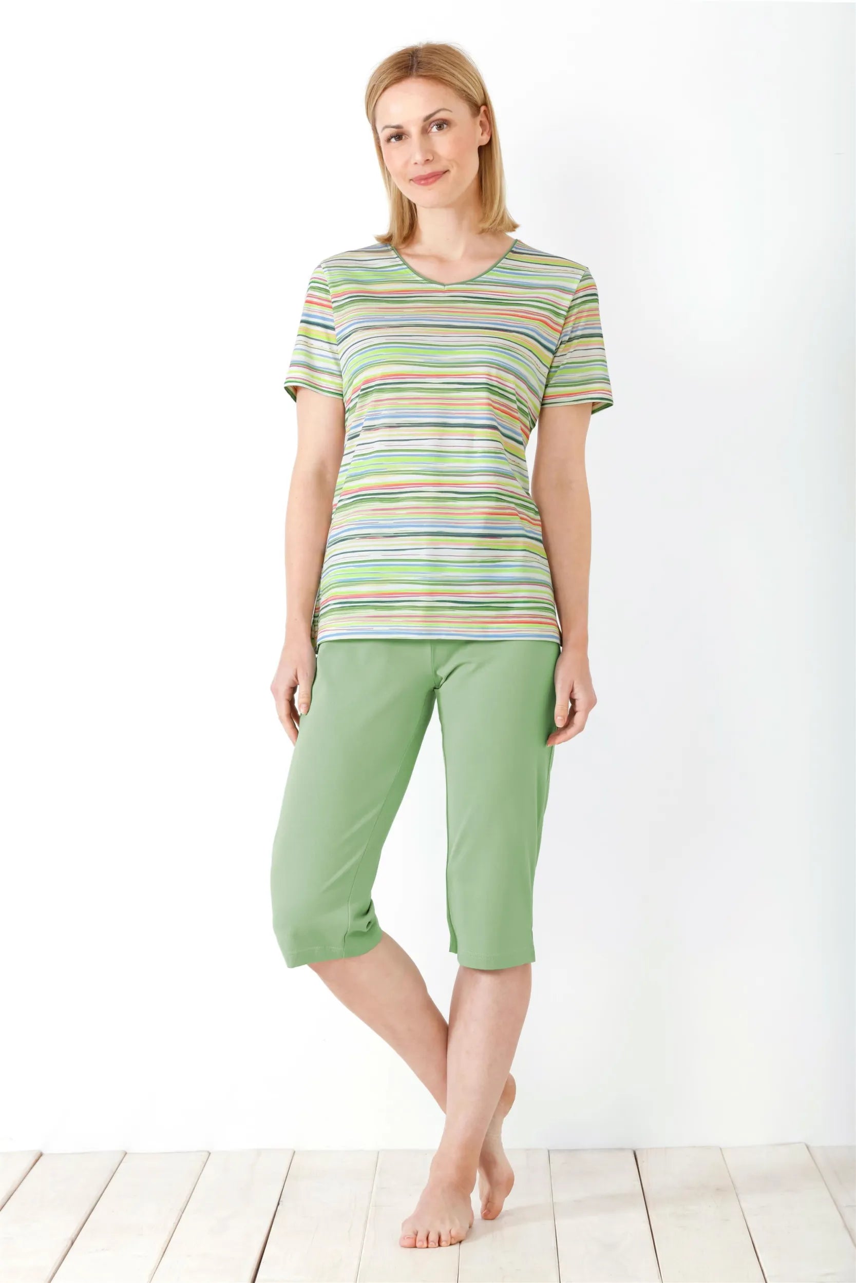 Damen Capri-Schlafanzug Klima-Komfort - 46195-944-36/38 - Hajo Mode