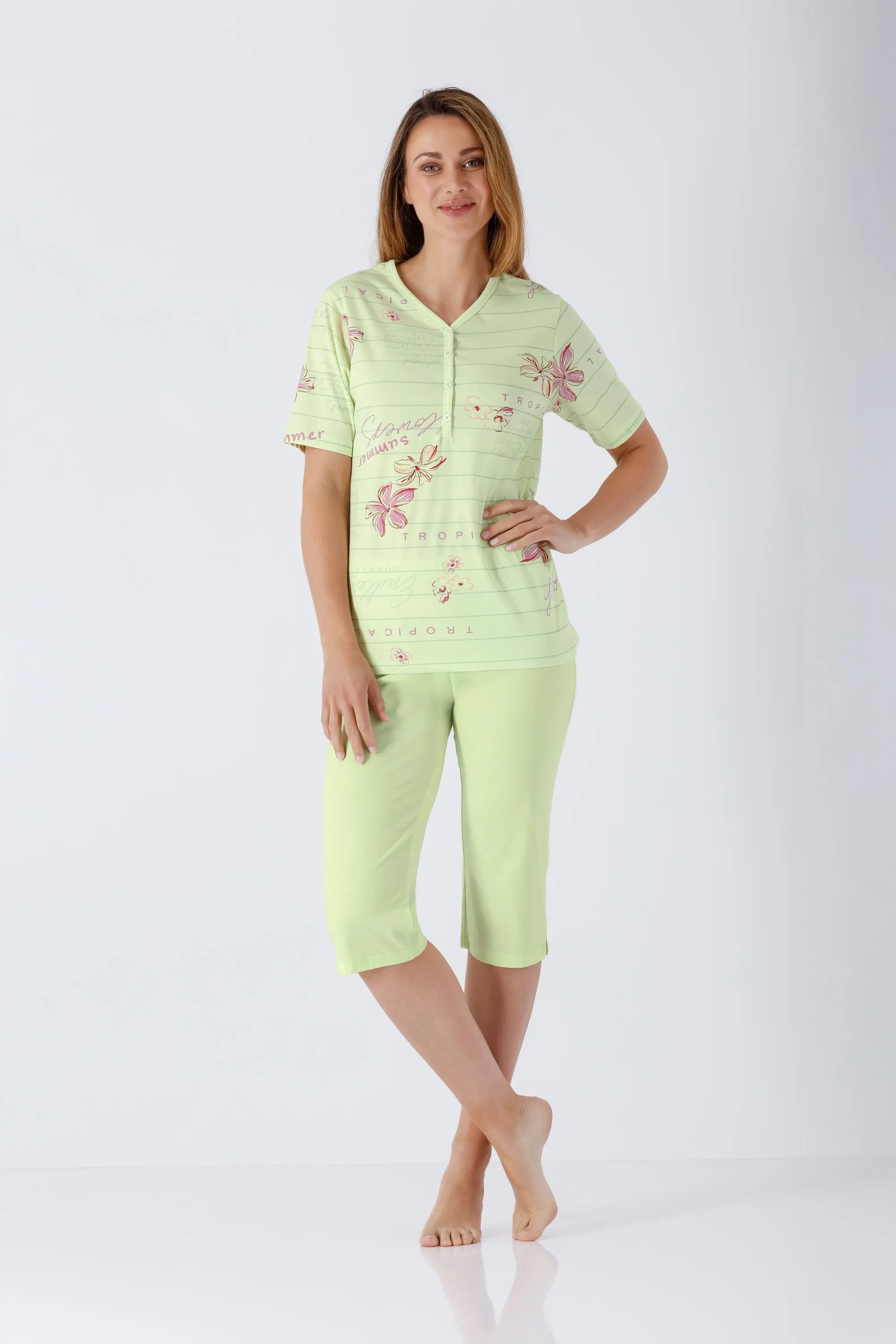 Damen Schlafanzug Capri Klima-Light hellgrün gestreift mit Blumenstickerei