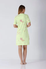 Damen Sleepshirt Klima-Light grün mit rosa Schmetterlingsschrift-Druck