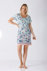 Damen Sleepshirt Premium aus Baumwolle/TENCEL™ Modal in hellblau mit Blumenmuster