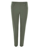Olivgrüne Stretch-Hose mit silbernen Knopfdetails und Taschen.